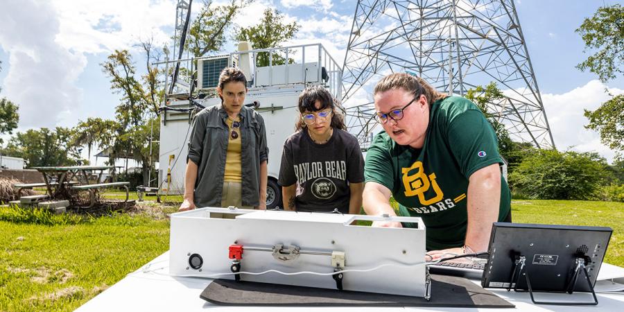 Baylor environmental science researchers in Houston