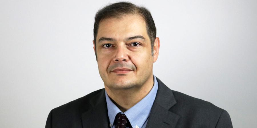 Headshot of Dr. Lourenco Paz