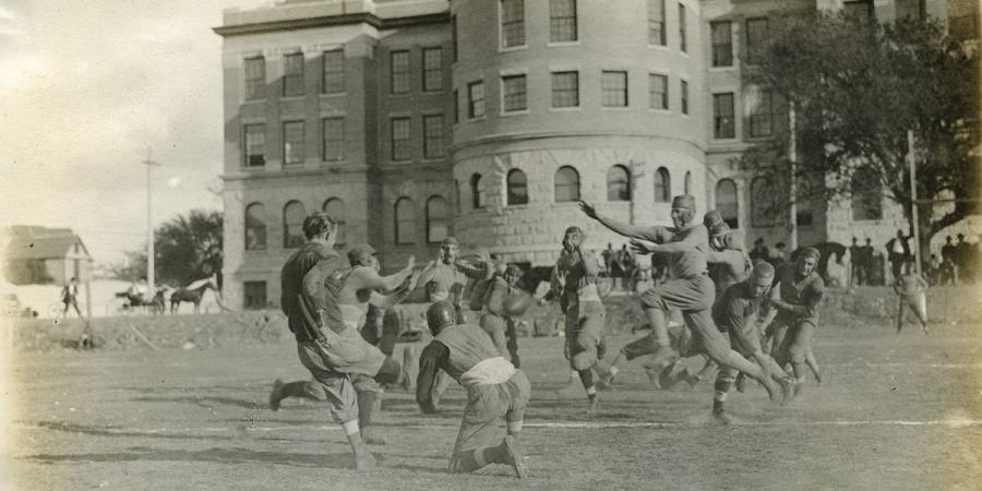 The first collegiate homecoming football game, held at Baylor University in 1909