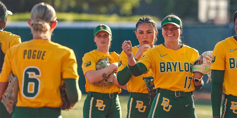 Baylor softball players celebrate a win